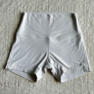 Lululemon Align High-Rise Short 4"  White Size 4 Double Lined